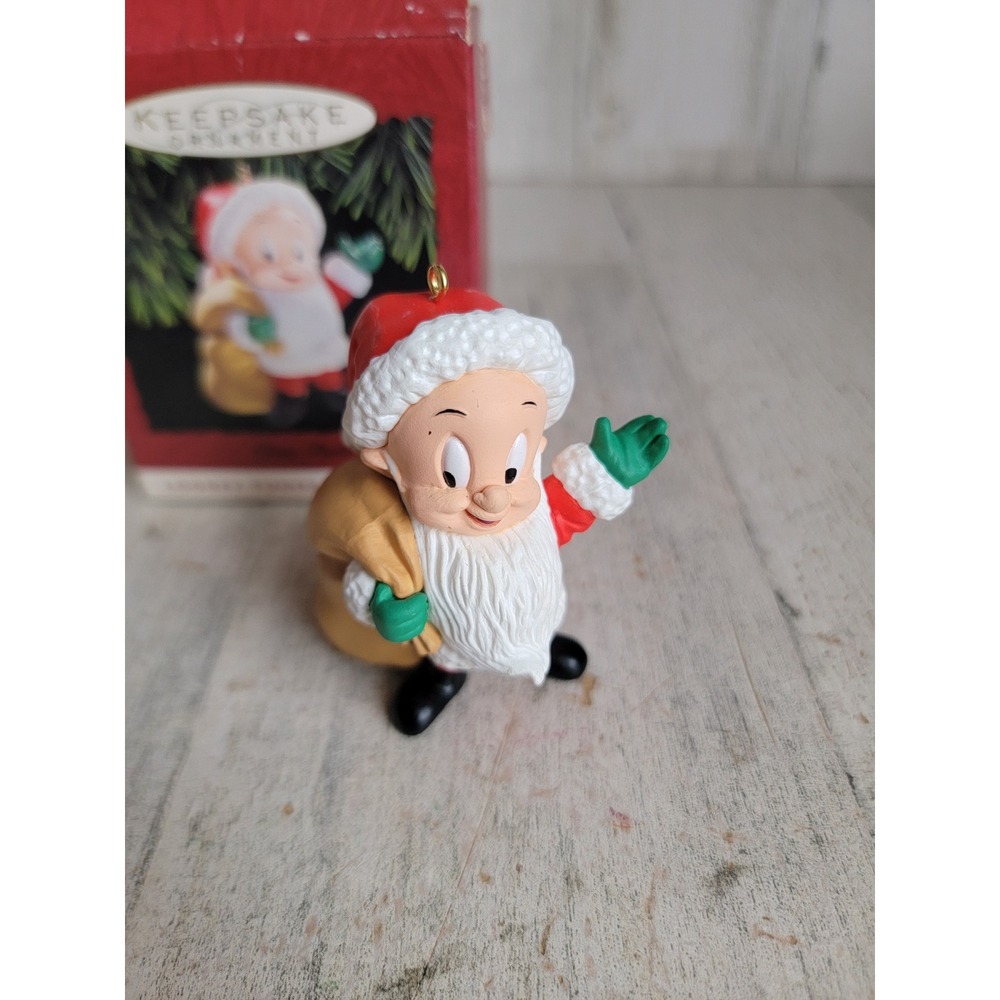 Hallmark vintage Elmer fudd Looney tunes Santa Claus ornament Xmas
